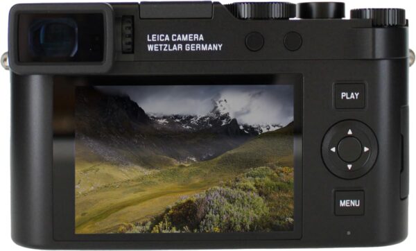 Leica D-Lux 8 Digital Camera (Black) 19191 - Image 3